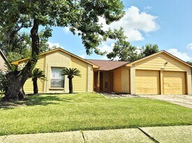 13211 Whitchurch Way in Houston, TX - Building Photo