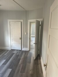 631 Dumbarton Ave photo'