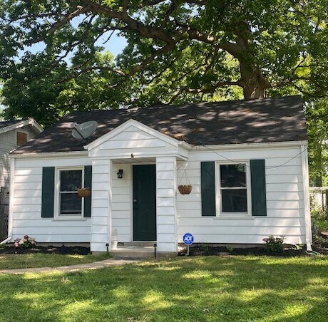 property at 1125 E Melbourne Ave