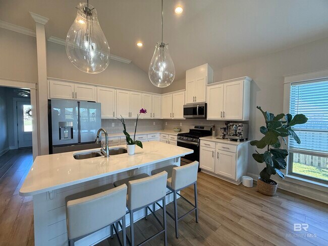 24590 Loring Cir in Daphne, AL - Building Photo - Building Photo