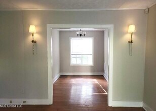 3158 Alameda Dr in Jackson, MS - Building Photo - Building Photo