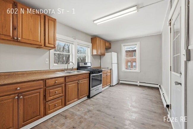 602 N Mendota St in St. Paul, MN - Building Photo - Building Photo