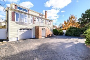 200 Frederick St in Stamford, CT - Building Photo