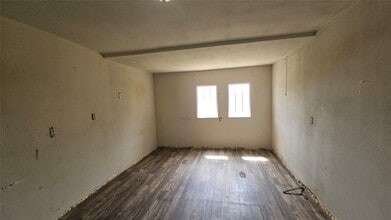 6502 W Montgomery Rd in Houston, TX - Building Photo - Building Photo