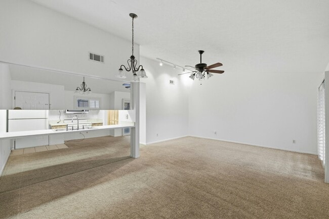 3031 SE 5th Terrace in Ocala, FL - Building Photo - Building Photo