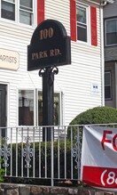 100 Park Rd in West Hartford, CT - Building Photo - Building Photo