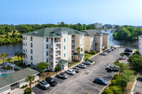 Waterfront at Briarcliffe Commons in Myrtle Beach, SC - Foto de edificio - Building Photo