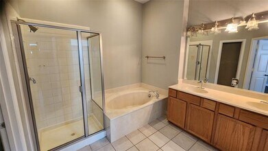 2714 Cedar Brook Dr in Garland, TX - Building Photo - Building Photo