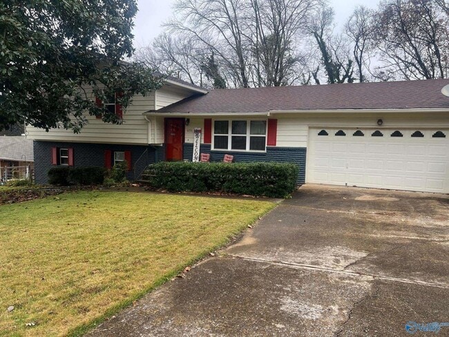 property at 409 Cumberland Dr SE