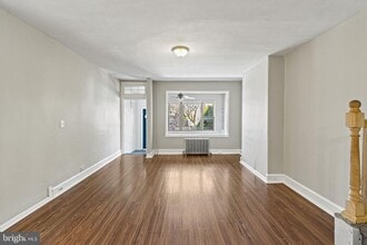 307 Roxborough Ave in Philadelphia, PA - Building Photo - Building Photo