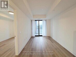 86 Dundas St E in Mississauga, ON - Building Photo - Building Photo