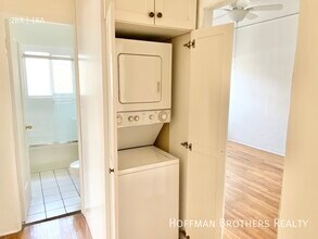 1139 S Oakhurst Dr in Los Angeles, CA - Building Photo - Building Photo