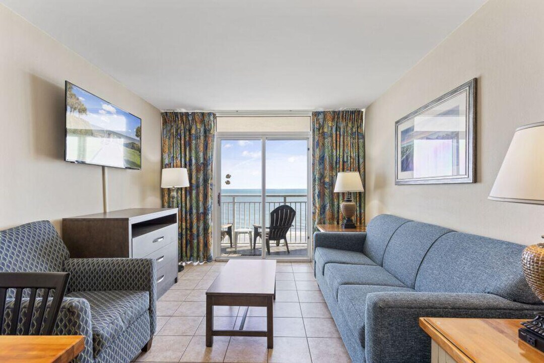 1700 N Ocean Blvd in Myrtle Beach, SC - Building Photo