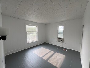 453 N 6th St in Cambridge, OH - Building Photo - Building Photo