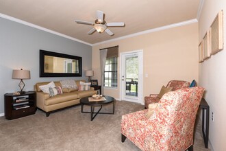 Enclave At Wesley Chapel in Wesley Chapel, FL - Building Photo - Building Photo