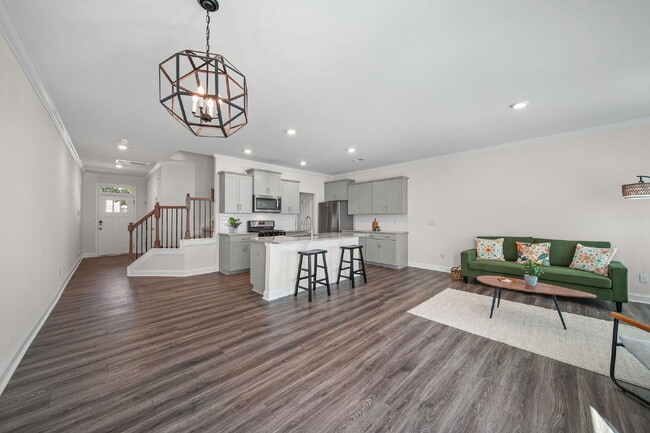 property at 724 Little Bluestem Dr