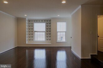 25152 Sweet Myrtle Square in Aldie, VA - Building Photo - Building Photo