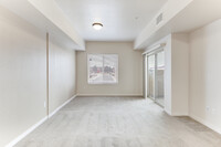 Sable Ridge Apartments in Denver, CO - Building Photo - Building Photo