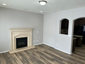 10257 S Clarks Hill Dr in South Jordan, UT - Building Photo - Building Photo