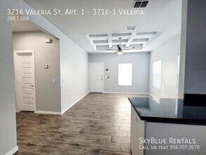 3716 Valeria St in Edinburg, TX - Building Photo - Building Photo