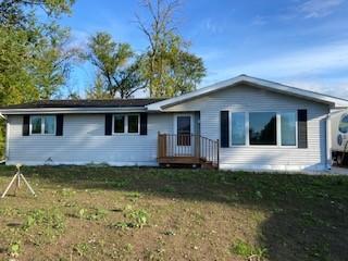 5042 Shamrock Way in Little Suamico, WI - Building Photo