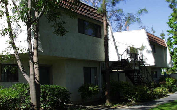 1334-1340 Milburn Ave in Redlands, CA - Building Photo