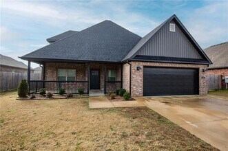 337 Ryder St in Gentry, AR - Building Photo - Building Photo