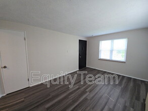 33 Gahl Terrace in Reading, OH - Building Photo - Building Photo