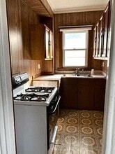 202 Brook St in New Bedford, MA - Building Photo - Building Photo