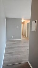42 Powderhorn Ct, Unit 42 Powderhorn Ct in Woodbridge, NJ - Building Photo - Building Photo