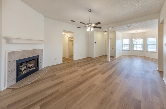 6305 5th St in Lubbock, TX - Building Photo - Building Photo