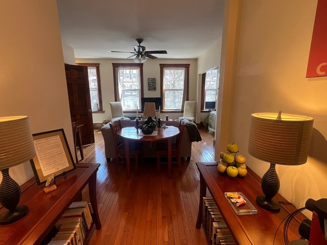 31 Queensberry St in Boston, MA - Building Photo - Building Photo