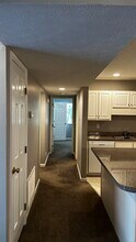 4204 Browns Ln, Unit 104 in Louisville, KY - Foto de edificio - Building Photo