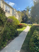 449 San Vicente Blvd, Unit 4 in Santa Monica, CA - Building Photo - Building Photo