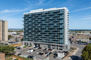 LJM Tower Condominium in Hamilton, ON - Building Photo