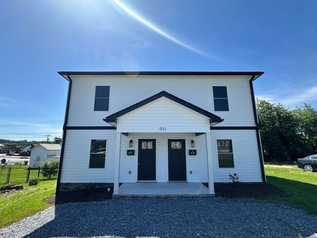property at 911 7th St