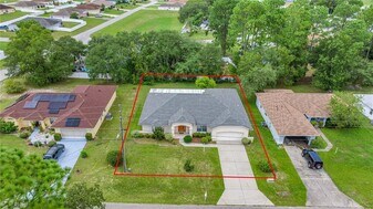 13552 SW 81 Cir in Ocala, FL - Building Photo