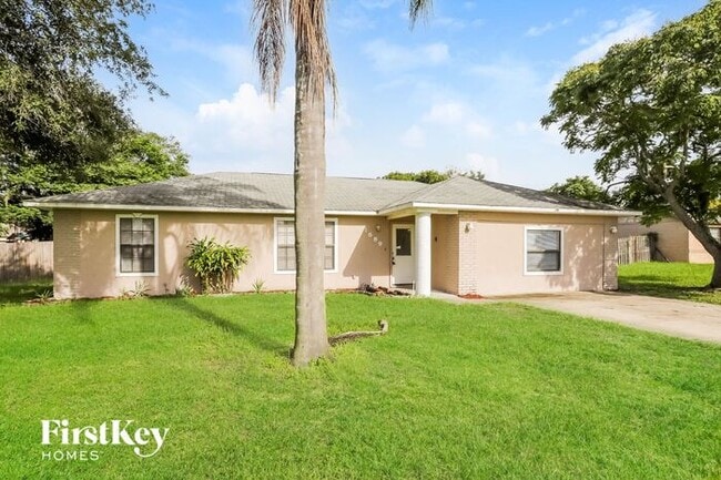 1689 Cedro Ave in Deltona, FL - Building Photo - Building Photo