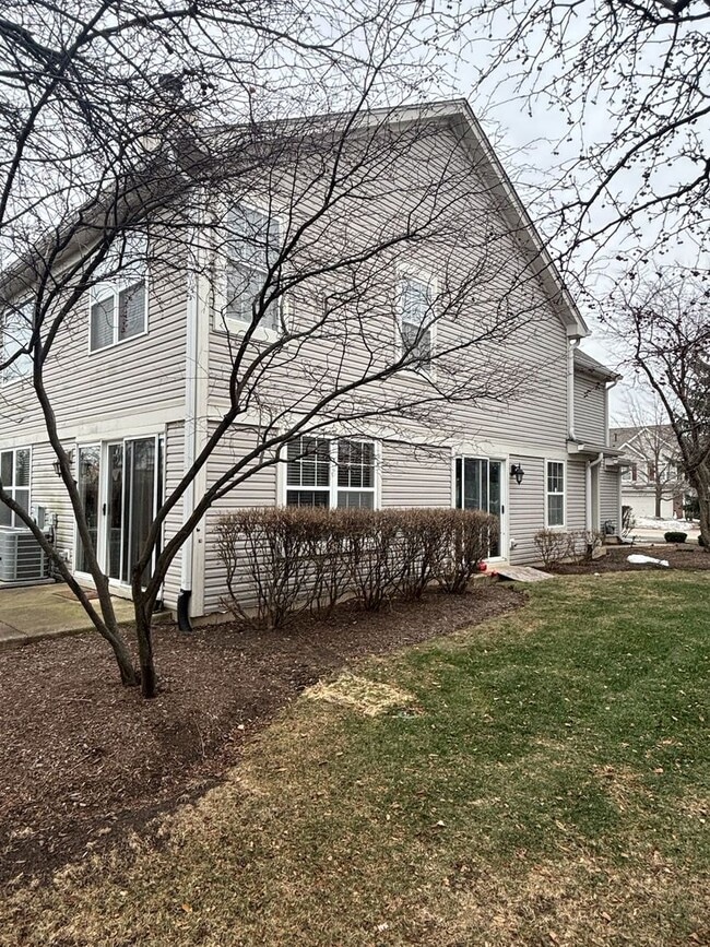 3029 Crystal Rock Rd in Naperville, IL - Building Photo - Building Photo