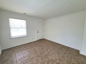 3405 Reid Ave in Charlotte, NC - Building Photo - Building Photo