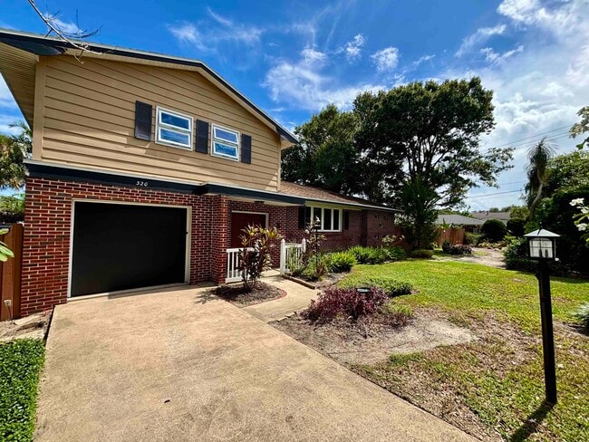 320 Kenzel Ct in Merritt Island, FL - Building Photo - Building Photo