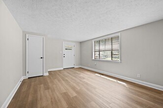 805 McCausland St in Lynchburg, VA - Building Photo - Building Photo