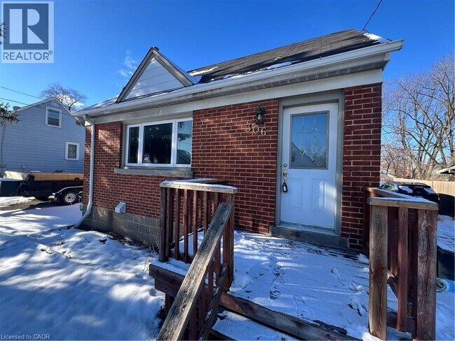 306 E 22nd St in Hamilton, ON - Building Photo - Building Photo