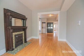 2844 N Whipple St in Chicago, IL - Building Photo - Building Photo