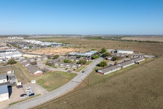 Settlement Estates in Bastrop, TX - Foto de edificio - Building Photo
