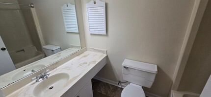 325 Lamplighter Cir in Winston-Salem, NC - Building Photo - Building Photo