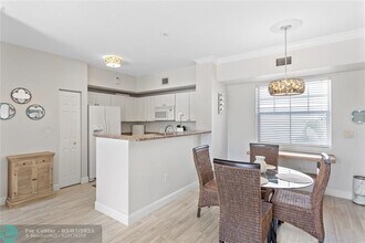 580 S Sapodilla Ave in West Palm Beach, FL - Building Photo - Building Photo