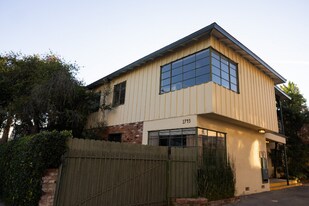 1745 Mariposa Ave in Los Angeles, CA - Building Photo