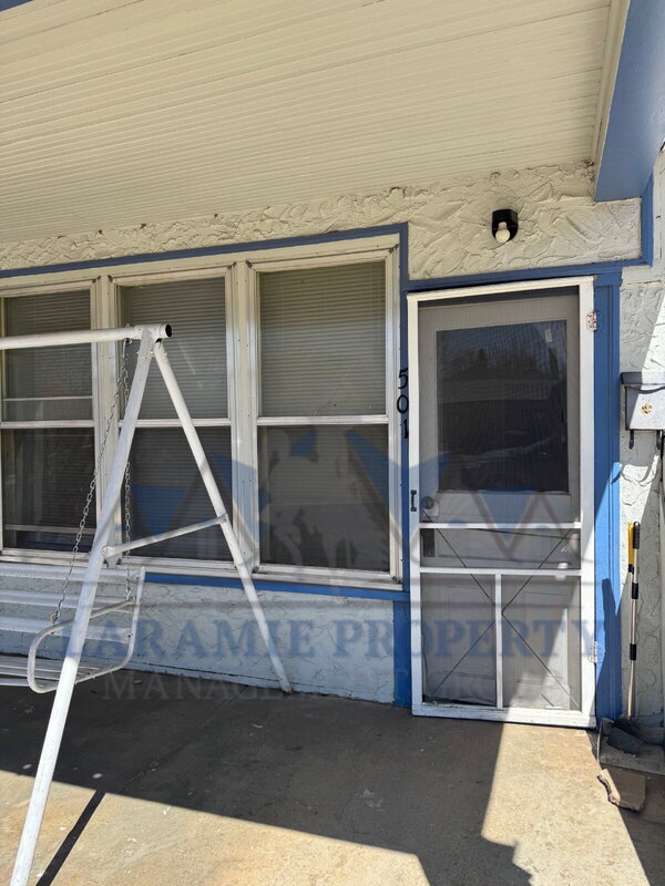 501 E Sheridan St in Laramie, WY - Building Photo - Building Photo