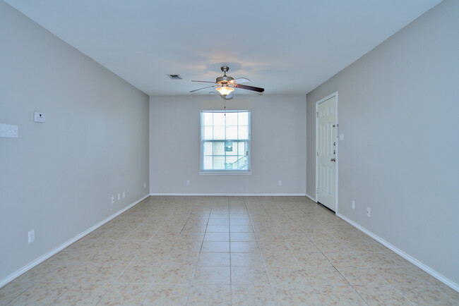 Napa Heights Apartments in McAllen, TX - Building Photo - Interior Photo